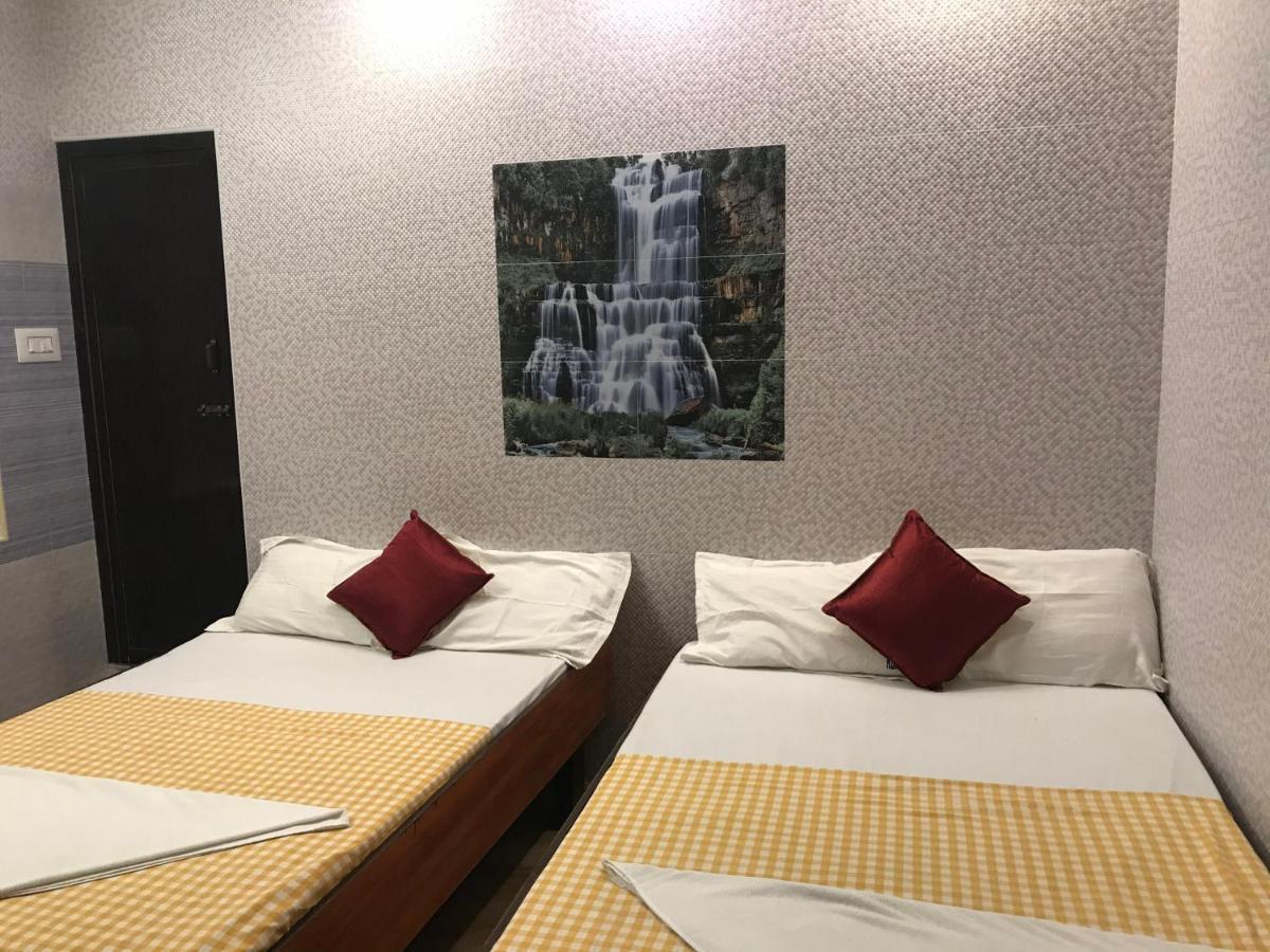 Rehoboth Home Stay Каньякумарі Екстер'єр фото