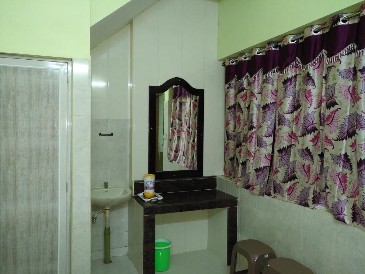 Rehoboth Home Stay Каньякумарі Екстер'єр фото