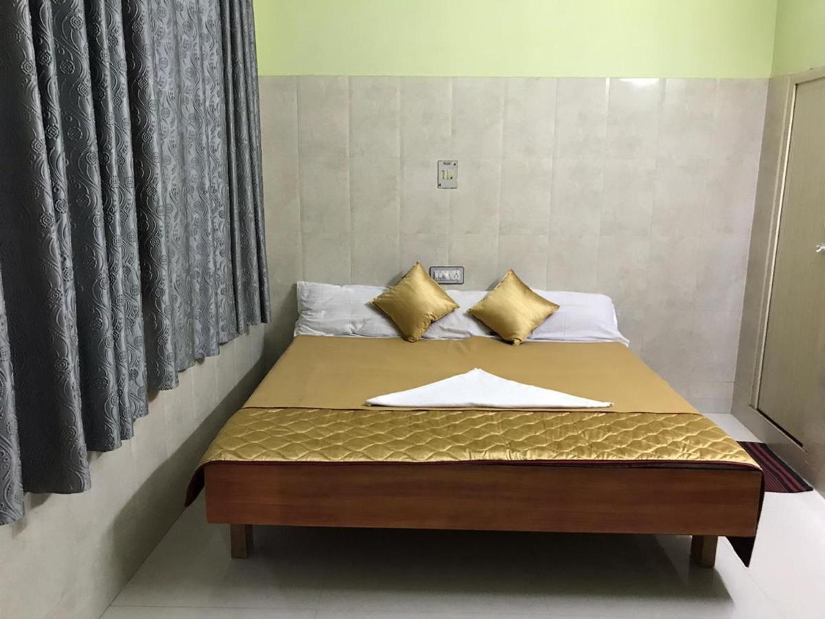 Rehoboth Home Stay Каньякумарі Екстер'єр фото